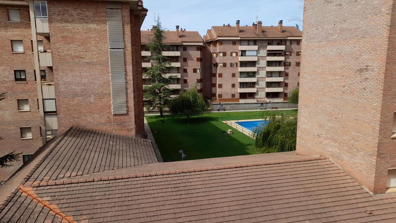 Apartamento Callizo Jaca Zewnętrze zdjęcie